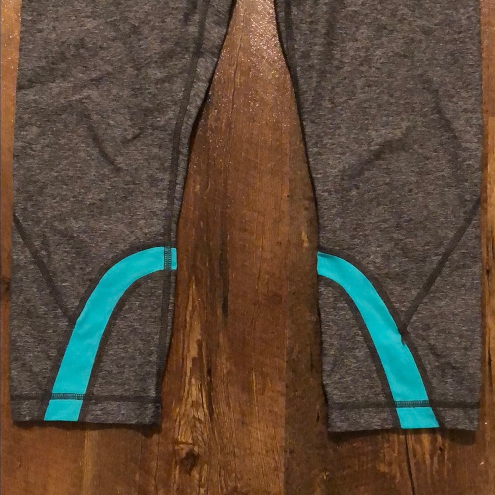 Lulu lemon Leggings - Picture 2 of 6